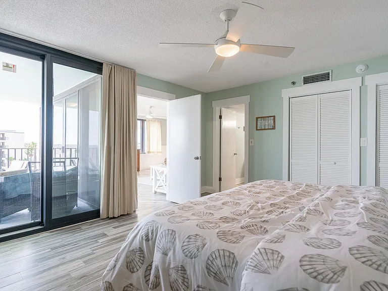 6201 Thomas Dr #509 — Photo 20