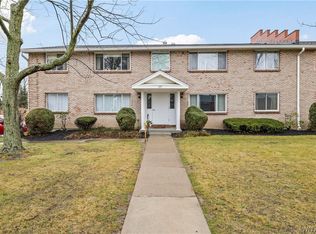 179 Old Lyme Dr APT 5, Amherst, NY 14221