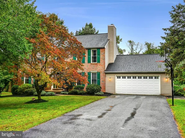 1211 Dulaney Woods Rd, Cockeysville, MD 21030