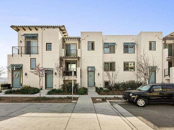 2nd image of 298 Adeline Pl Unit 3