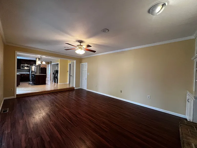 75 Plymouth Cir — Photo 20