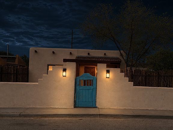 2nd image of 819 Ninita St