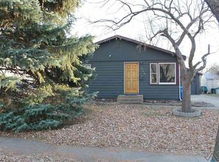 516 S Blaine Ave, Sioux Falls, SD 57103
