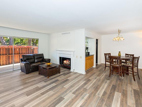 5th image of 31584 Agoura Rd Unit 5