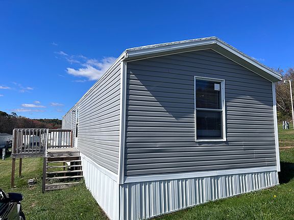 2nd image of 181 Yukon St #2B-2Ba-980Sqft