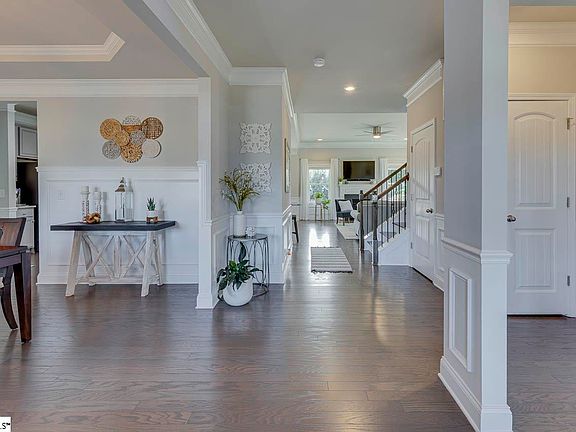 4th image of 19 Cool Meadow Way