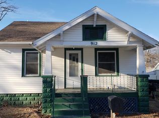 912 W 12th St, Grand Island, NE 68801
