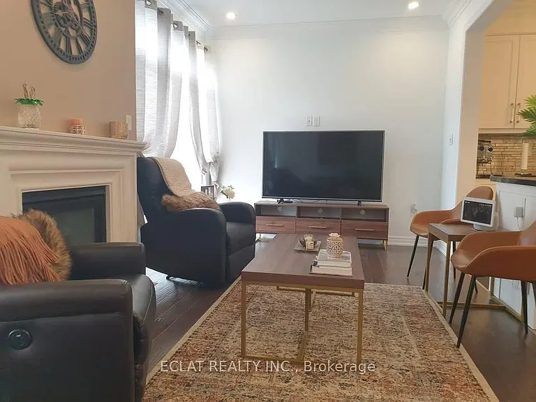 232 Kincardine St — Photo 12