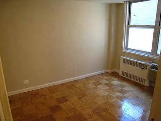 Rented by R New York | media 36