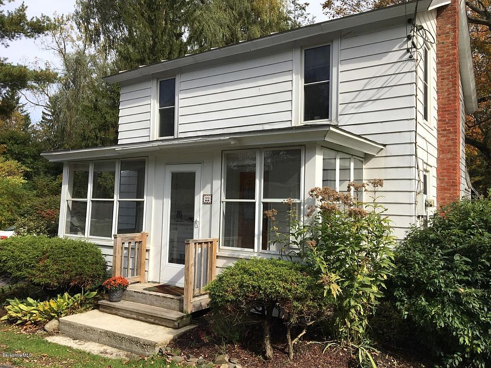 2nd image of 22 White Mills Rd