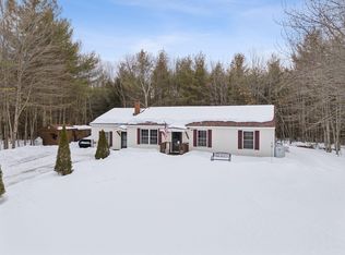 7 Heritage Dr, Standish, ME 04084