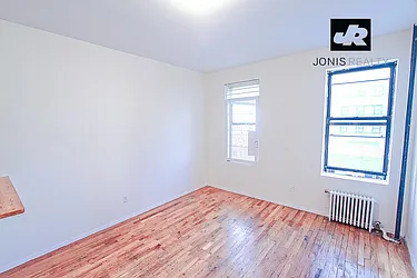 Rented by Jonis Realty