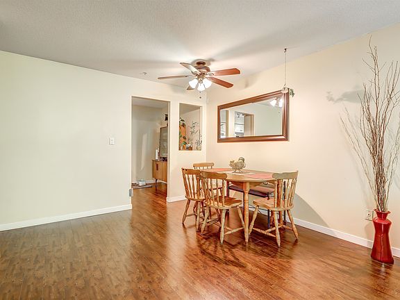 3rd image of 15342 20th Ave #302