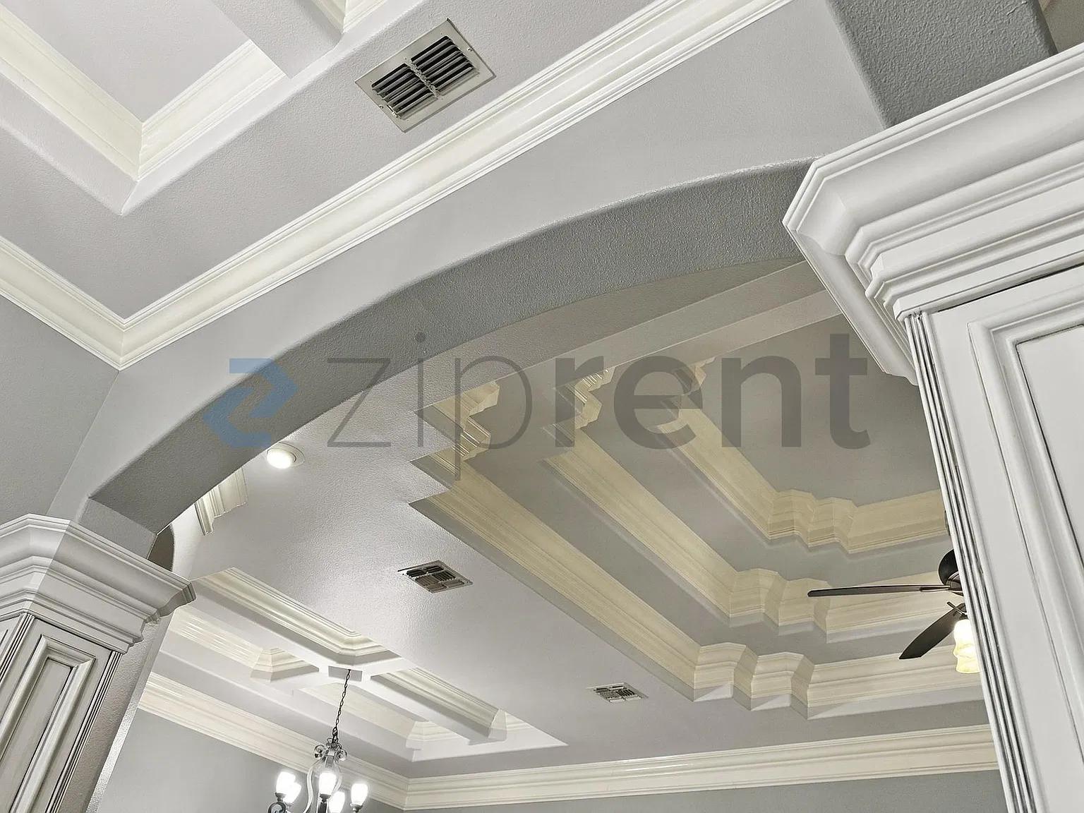 5 bed, 3.5 bath, 2788 sqft, $2,599 — Photo 4