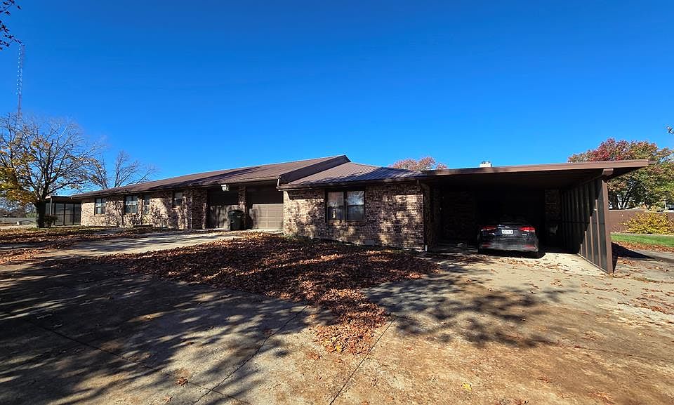 1st image of 1501 Bishop Dr