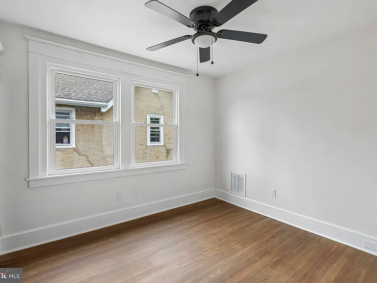 114 Conestoga Rd — Photo 41