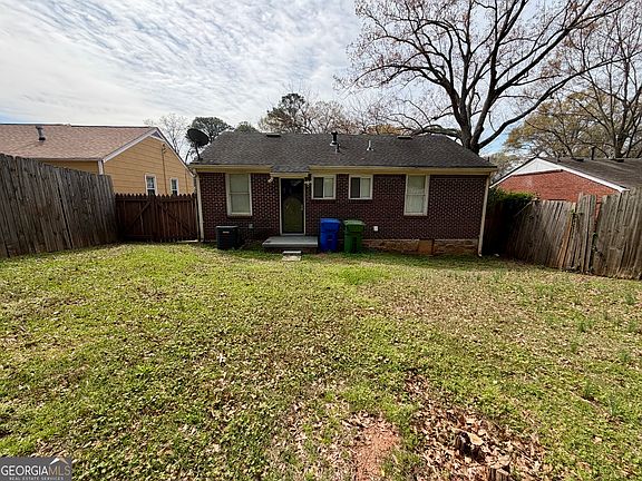 2nd image of 2912 Glenwood Ave SE #0