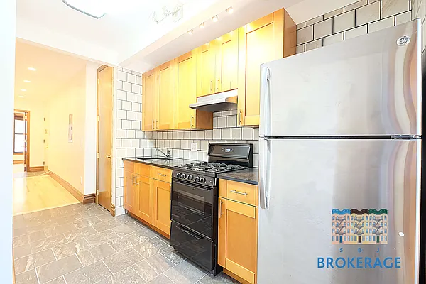 Rented by SBJ Brokerage, LLC | media 1