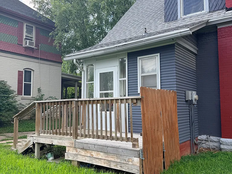 1700 Courthouse Ave — Photo 4