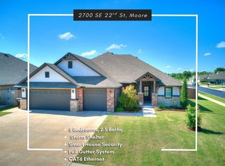 2700 SE 22nd St, Moore, OK 73160