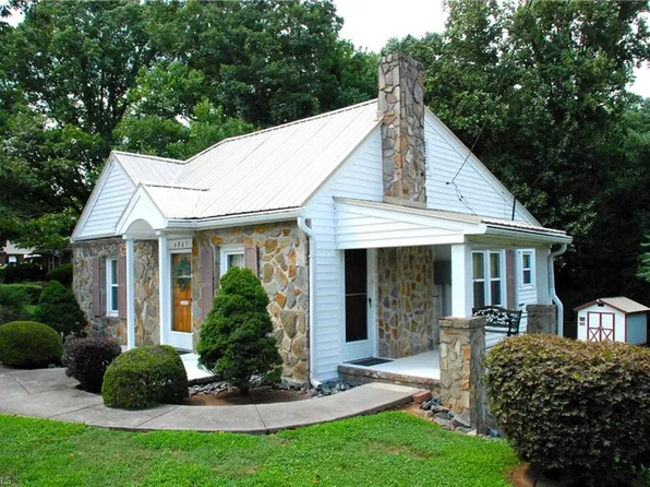 4805 Indiana Ave, Winston Salem, NC 27106