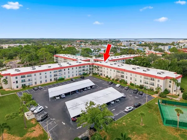2700 BAYSHORE BOULEVARD #4102, DUNEDIN, FL 34698