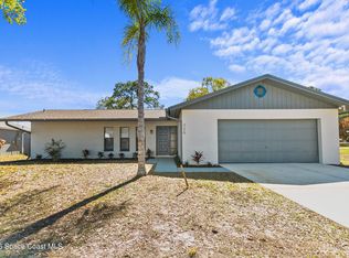 726 Cleaves St SE, Palm Bay, FL 32909