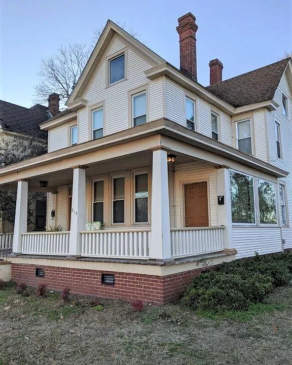 213 North St #2