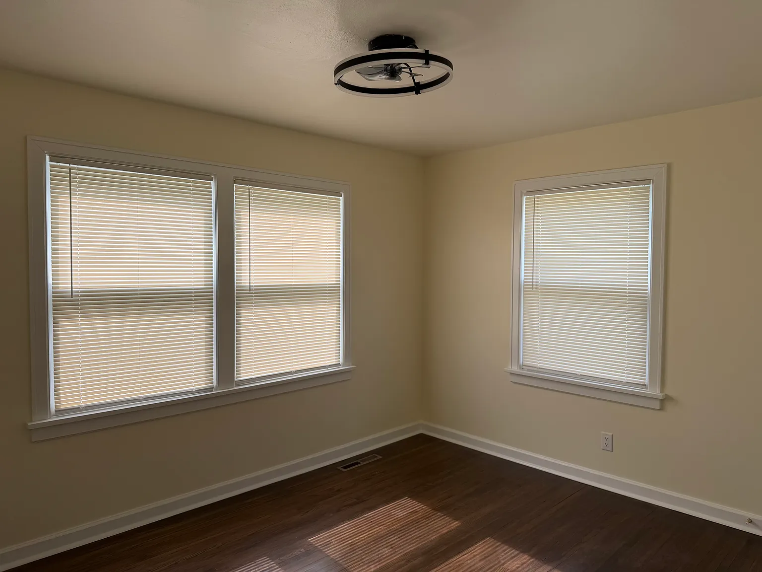 2 bed, 771 sqft, $1,275 — Photo 4