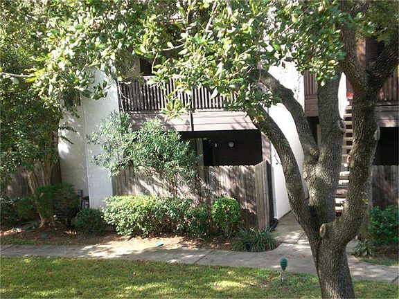 5th image of 2601 S Braeswood Blvd