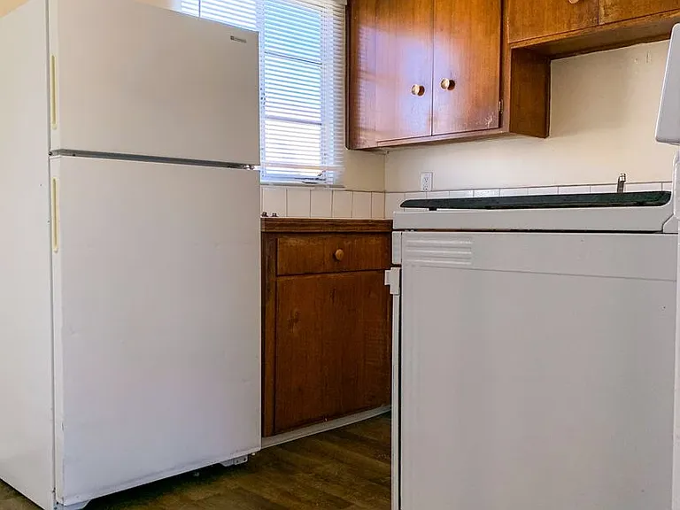 One-Bedroom Apartments in Prime ABQ Location — Photo 9