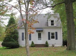 4327 Root Rd, North Olmsted, OH 44070