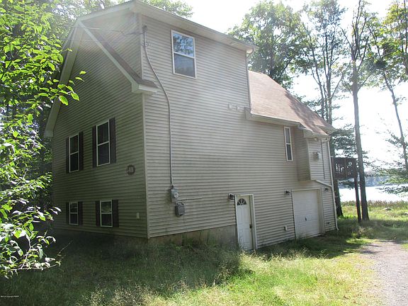 2nd image of 2509 Waterfront Dr