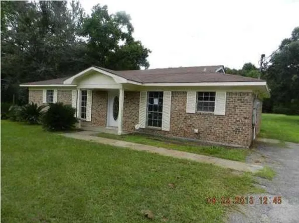 7475 Bowers Ln, Theodore, AL 36582