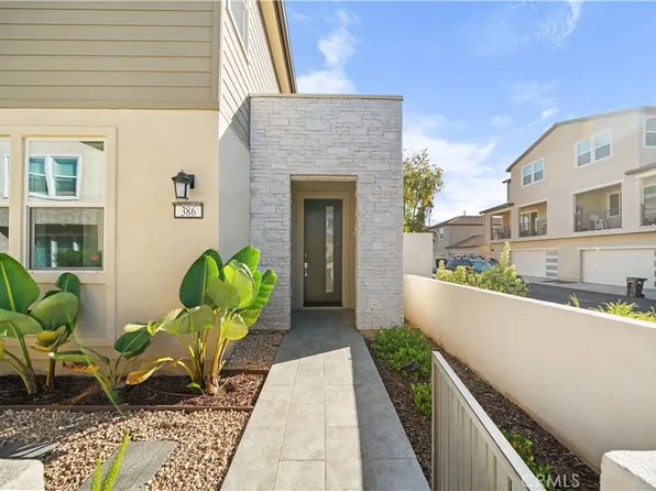386 Chorus, Irvine, CA 92618