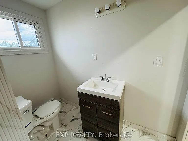 112 Baseline Rd E #B — Photo 9
