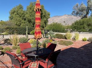 5720 N Calle De La Reina, Tucson, AZ 85718
