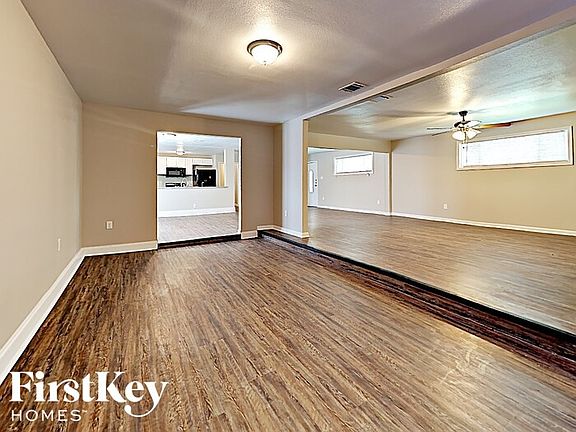 5th image of 606 Arion Ln