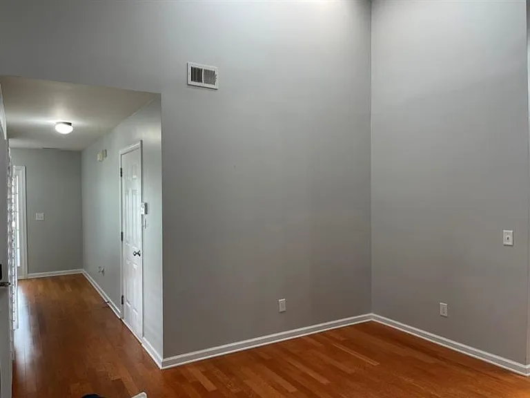 2335 Gateview Ct — Photo 9