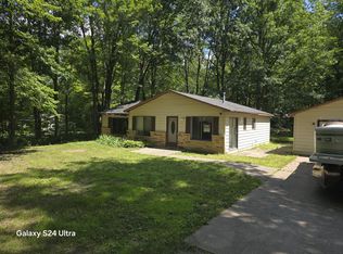 1083 Keweenaw Trl, Houghton lake, MI 48629