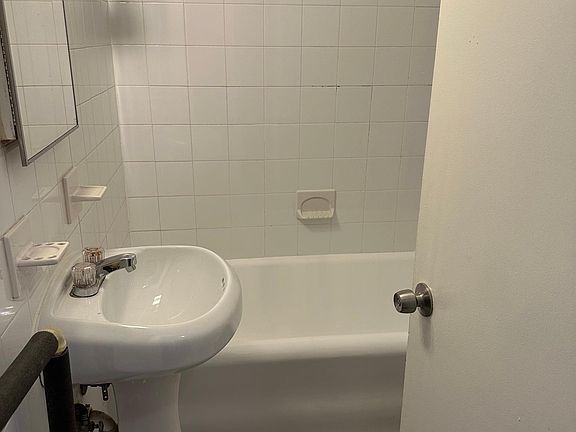 5th image of 4017 Kansas Ave NW #4