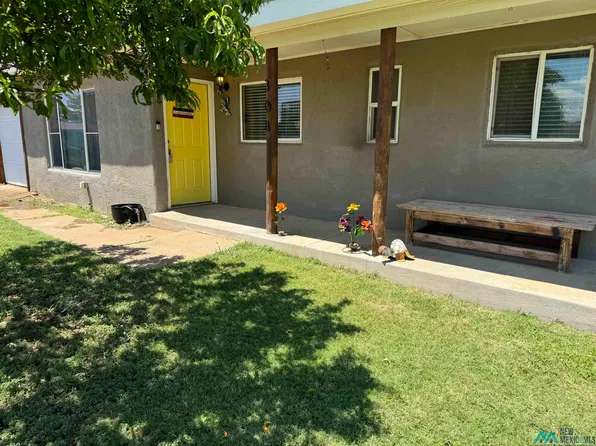 308 W West Plz, Clovis, NM 88101