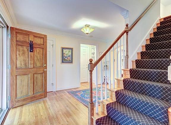 5th image of 7901 Blueberry Hill Ct