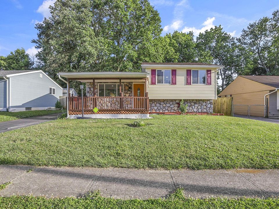 1st image of 435 Carolann Ave