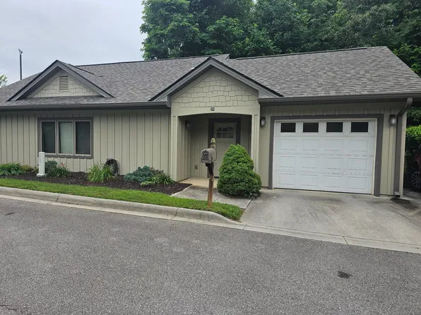 35 Live View Ln #8, Clyde, NC 28721