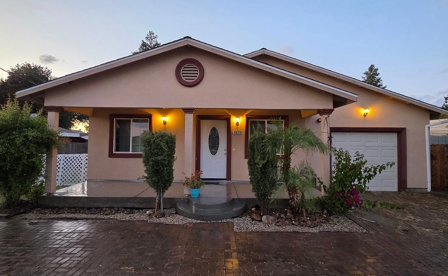 3 bed, 1251 sqft, $2,900 — Photo 4
