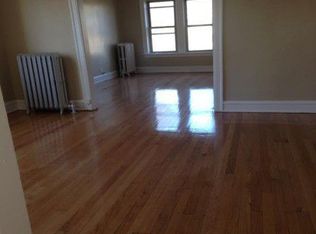 7802 S Bishop St APT 2, Chicago, IL 60620