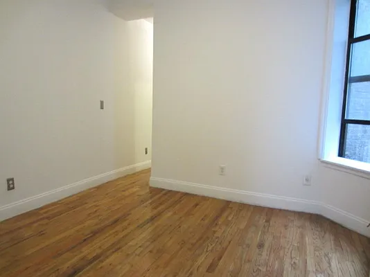 Rented by Bohemia Realty Group | media 21