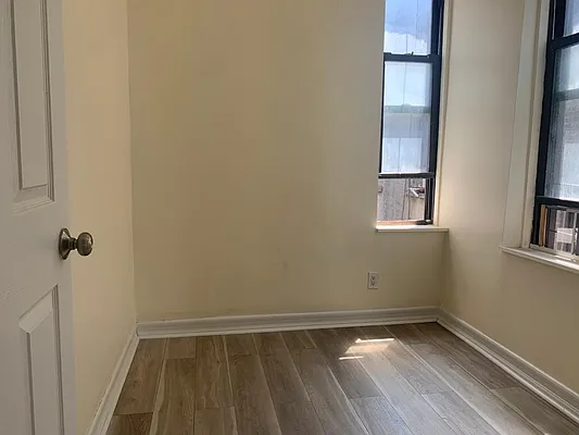 Rented by Yup Realty LLC | media 10