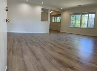 5460 Kester Ave, Sherman Oaks, CA 91411